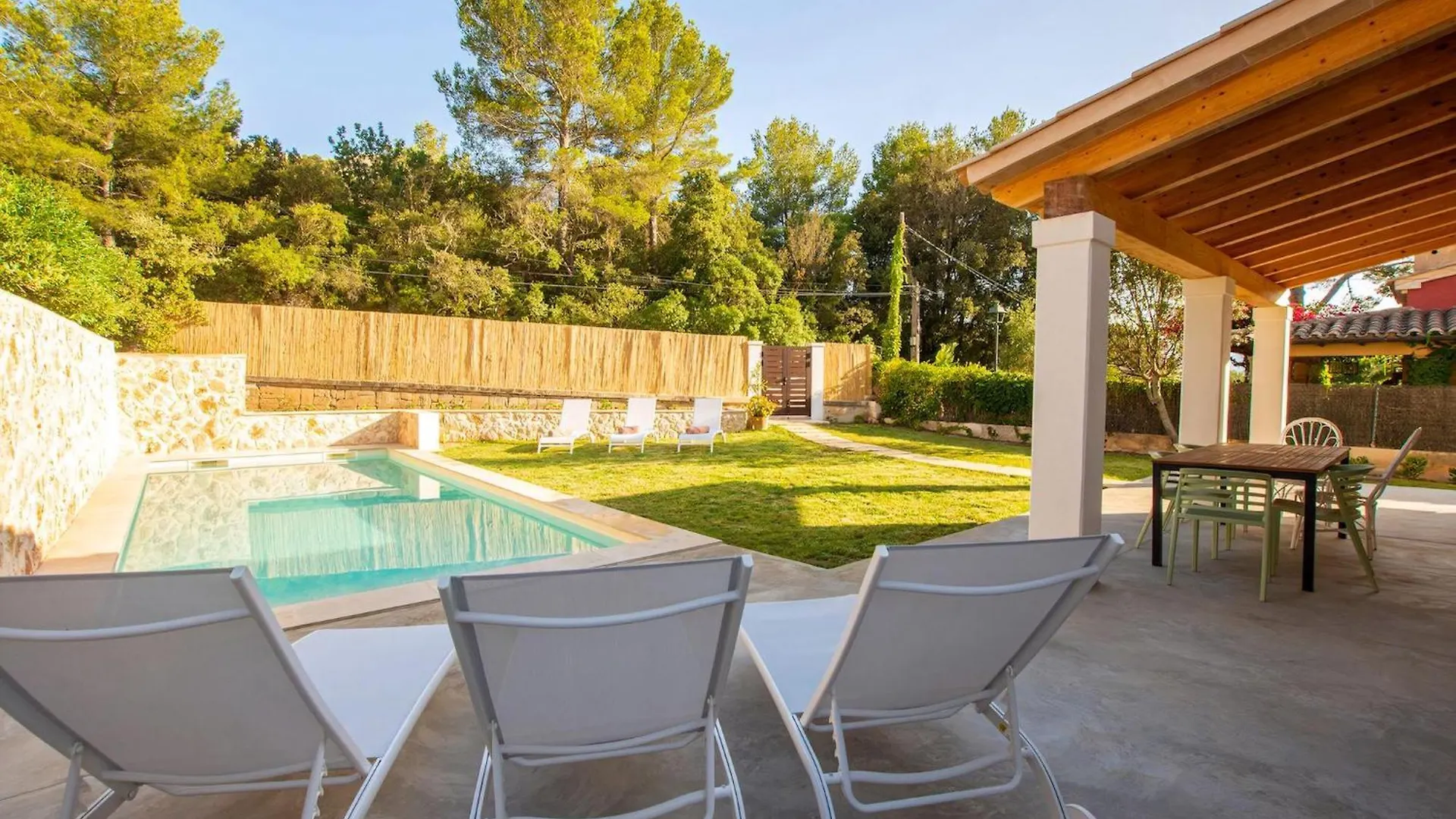 Villa Mar Clara Cala de Sant Vicenc Hébergement de vacances